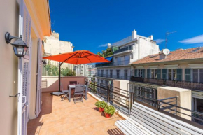 Open Sky Terrace Downtown Studio